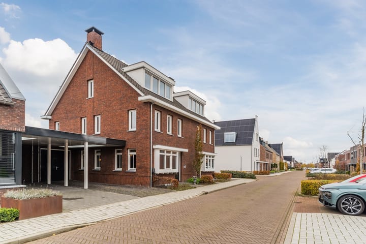 Foto 51 van Varshaak 16