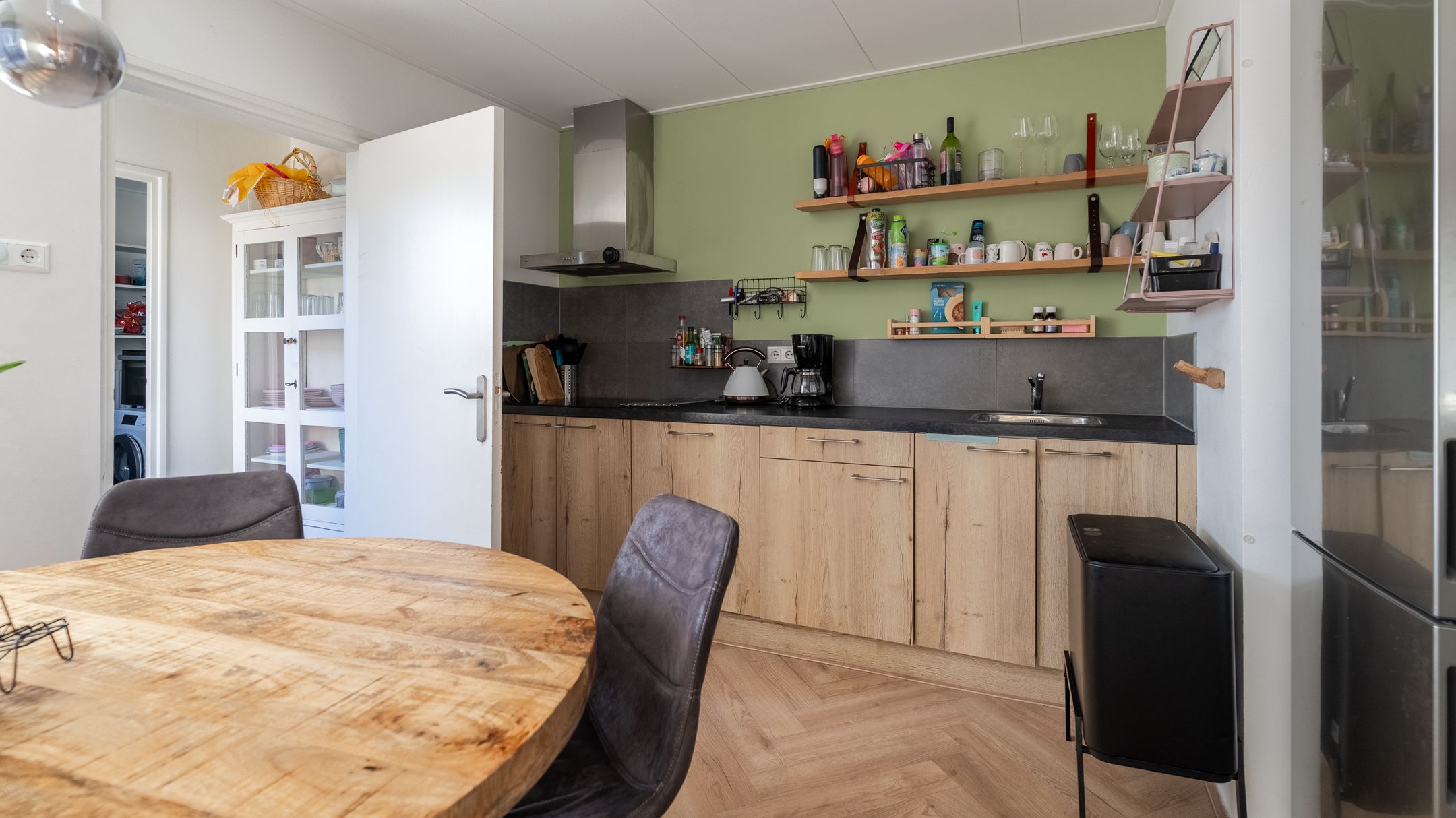 Photo 9 of Bornsestraat 75