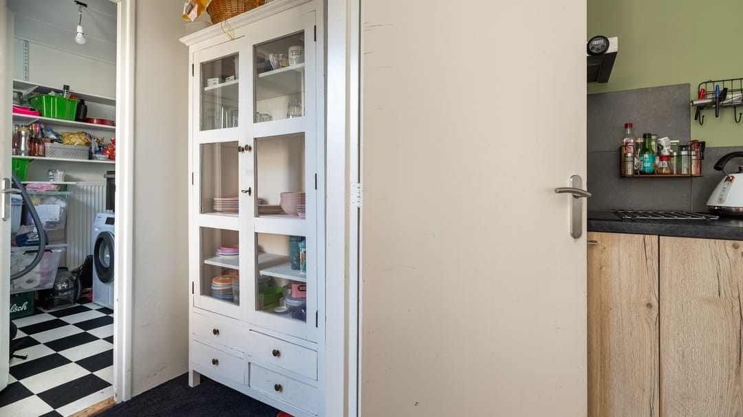 Photo 11 of Bornsestraat 75