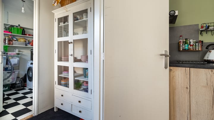 Foto 11 van Bornsestraat 75