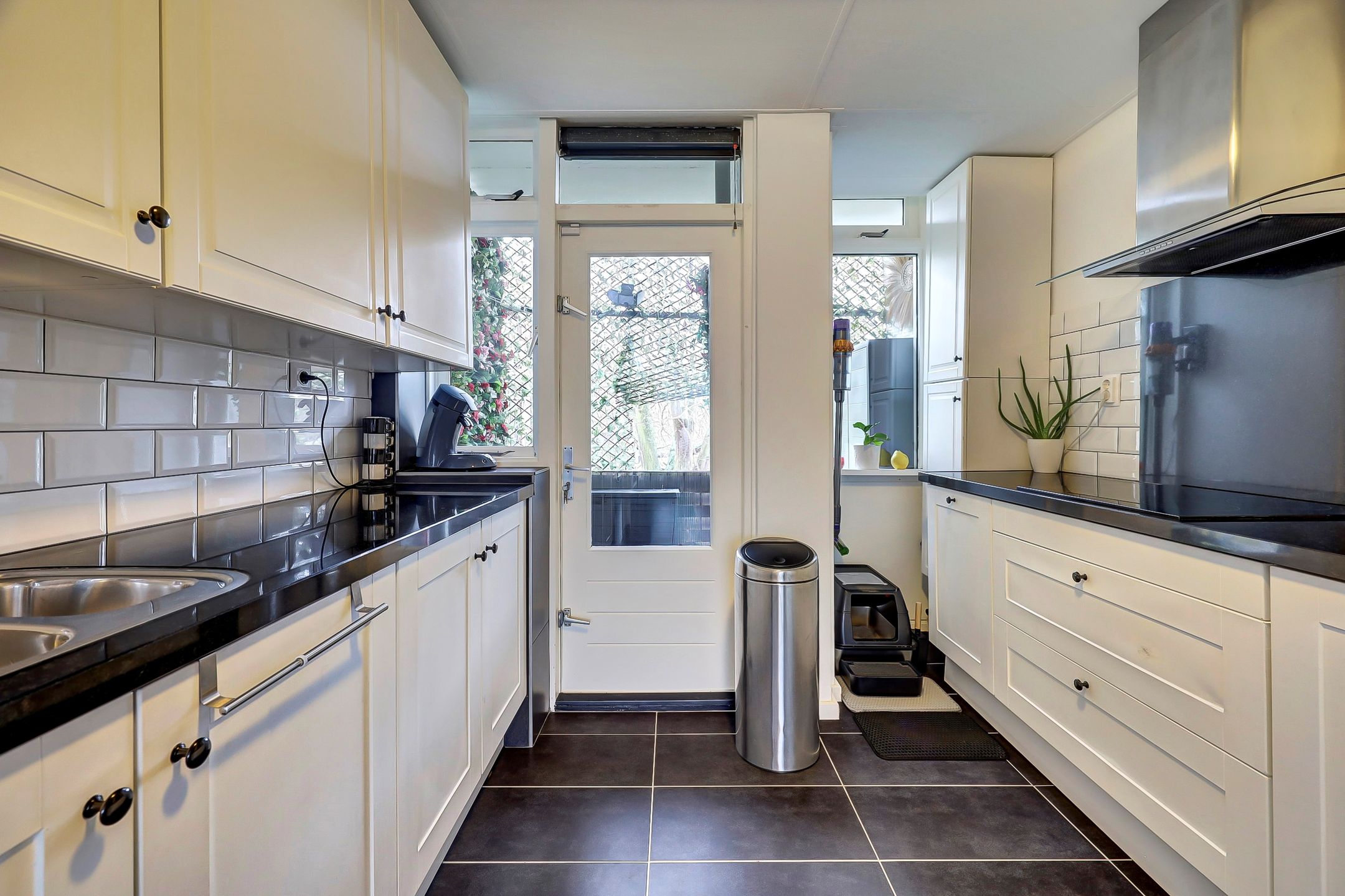 Photo 12 of Steenwijklaan 192