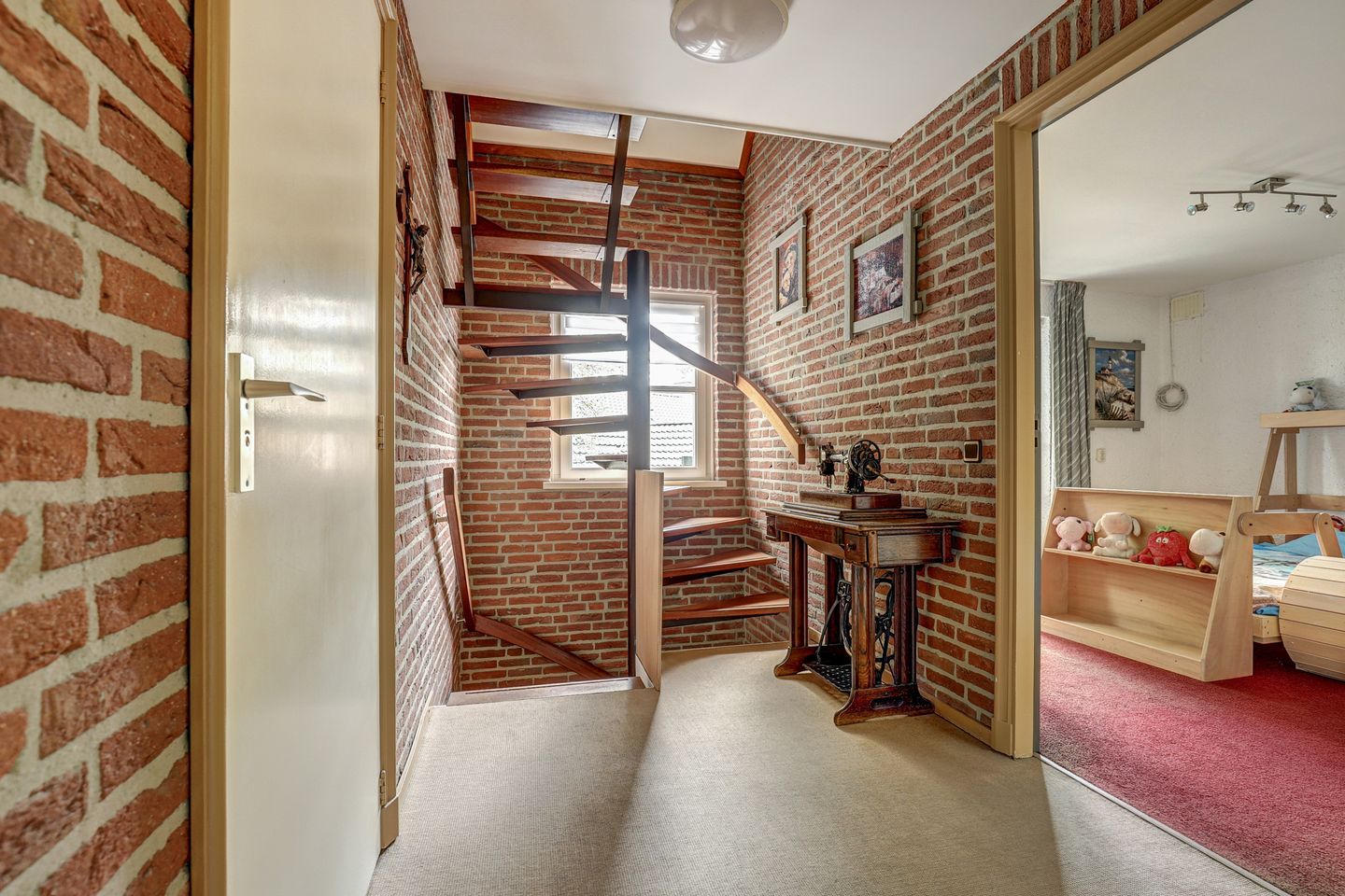 Foto 29 van Hoefstraat 42