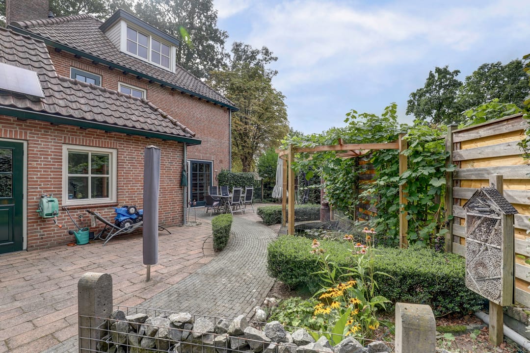 Foto 62 van Hoefstraat 42