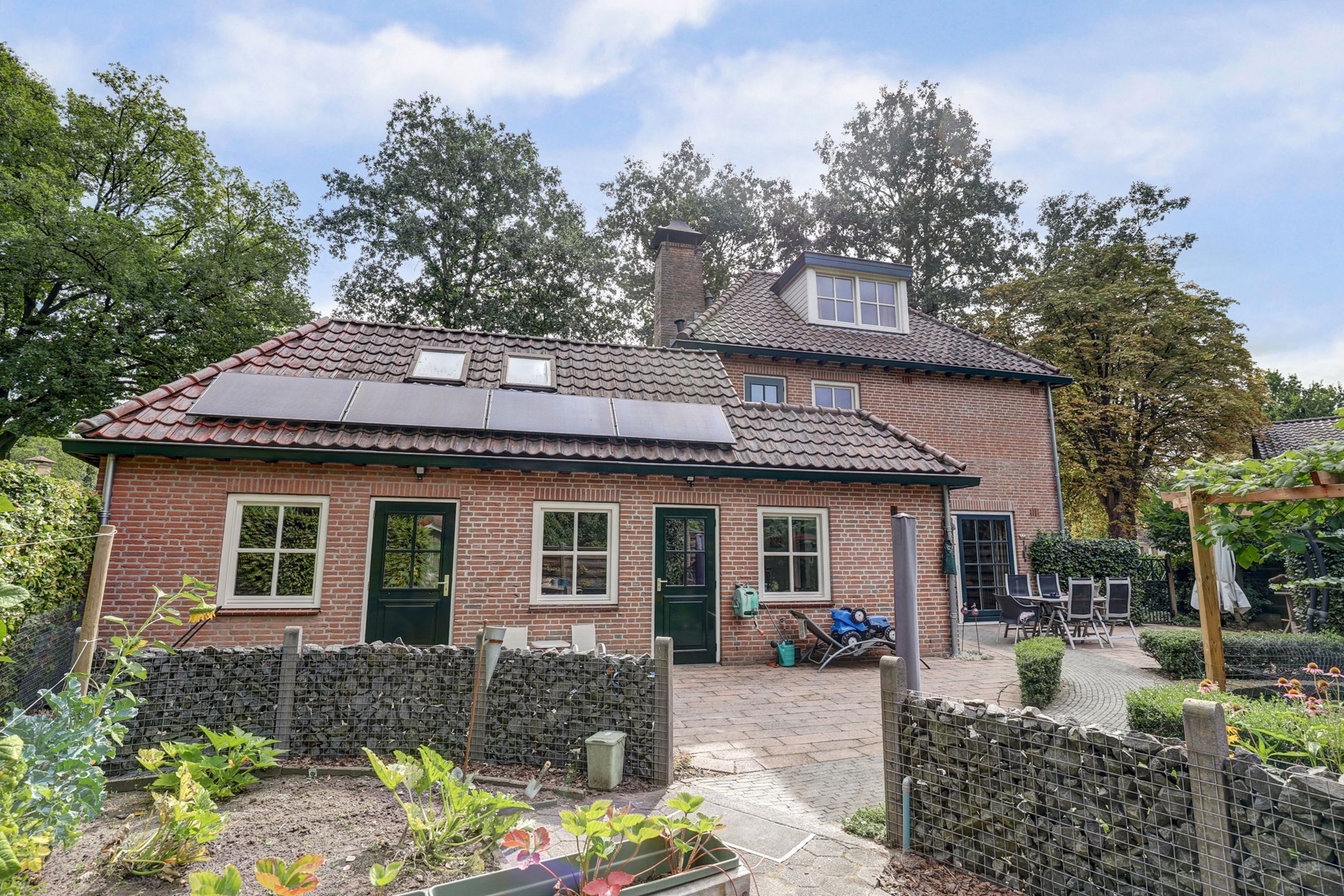 Foto 63 van Hoefstraat 42