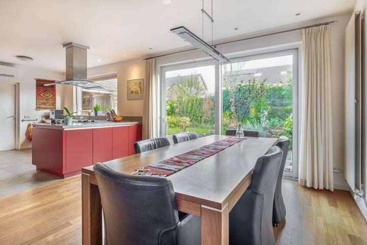 Photo 10 of Oranje-Nassaulaan 35