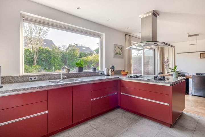 Photo 13 of Oranje-Nassaulaan 35