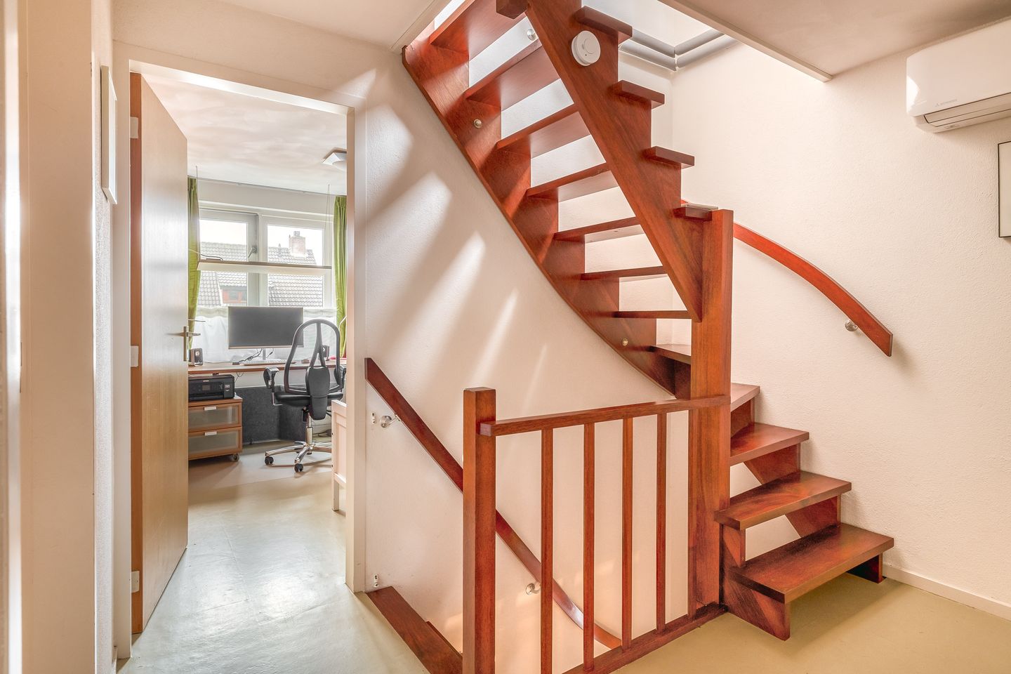 Foto 19 van Oranje-Nassaulaan 35