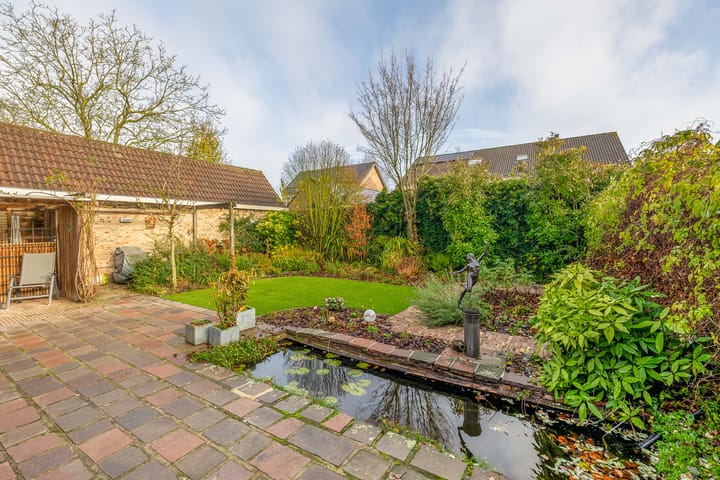 Photo 34 of Oranje-Nassaulaan 35