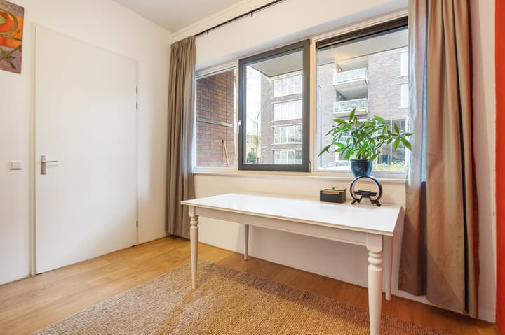 Foto 9 van Peter Martensstraat 43