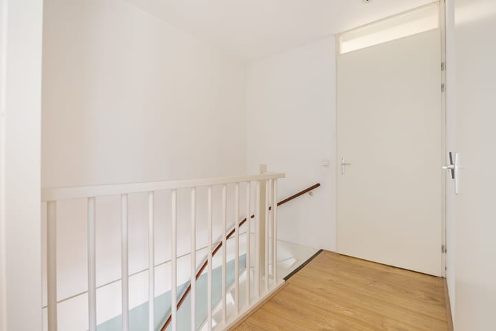 Foto 23 van Peter Martensstraat 43