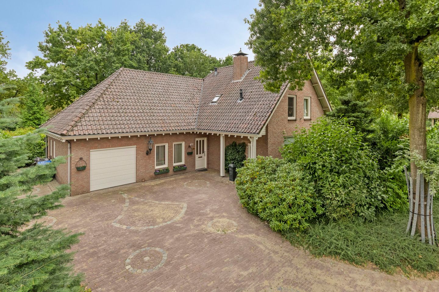 Photo 1 of Stoffels 101