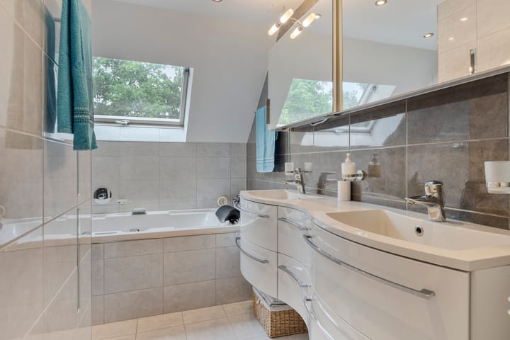 Photo 27 of Stoffels 101