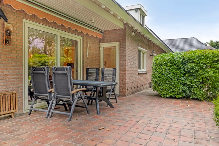 Photo 40 of Stoffels 101