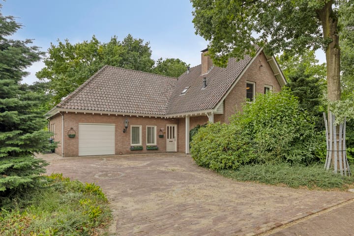 Photo 49 of Stoffels 101