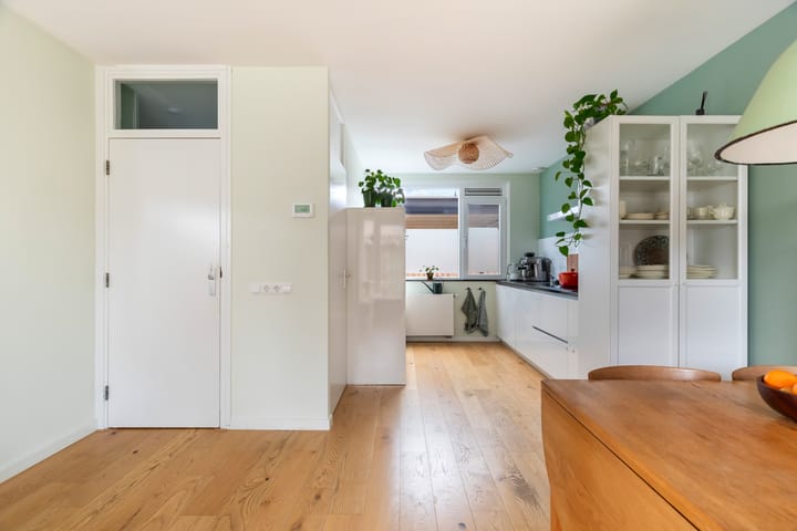 Photo 11 of Boris Pasternak-erf 242