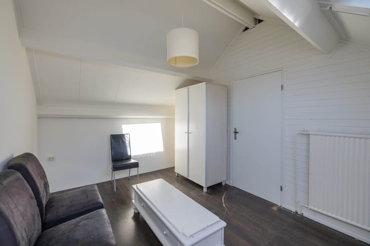 Photo 22 of Johan Buziaustraat 27