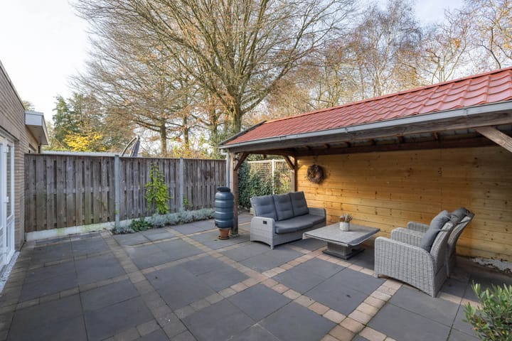 Photo 25 of Johan Buziaustraat 27