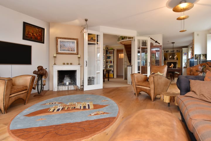 Photo 2 of Laan van Floris de Vijfde 4