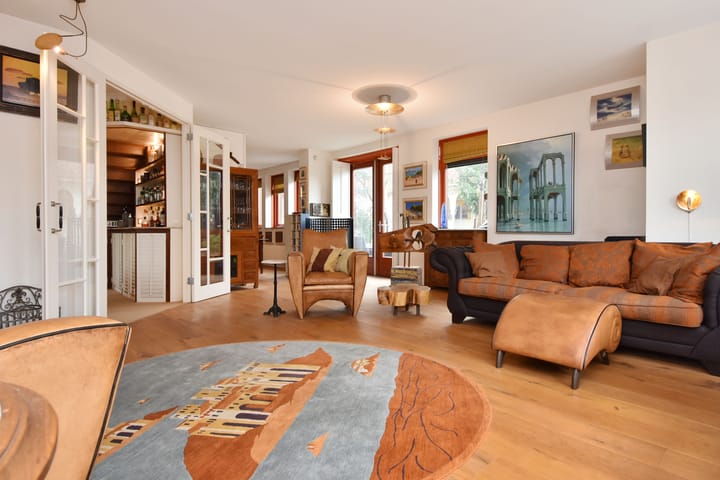 Photo 17 of Laan van Floris de Vijfde 4