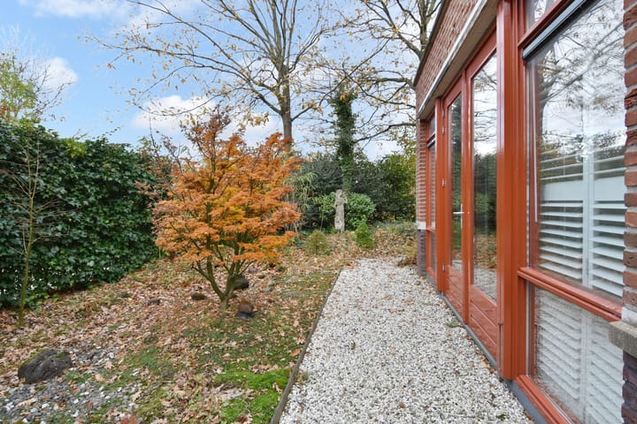 Photo 43 of Laan van Floris de Vijfde 4