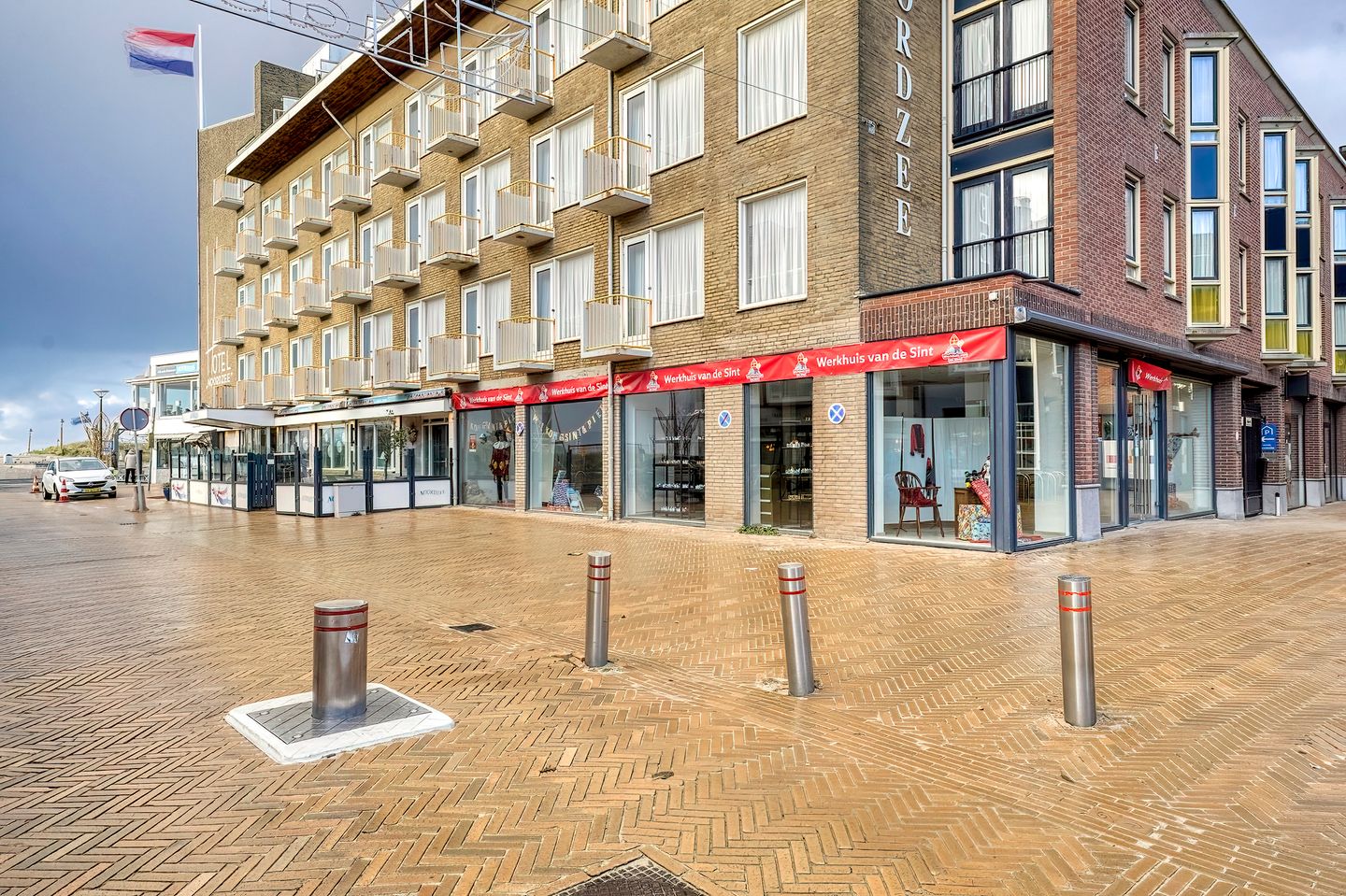 View photo 1 of Voorstraat 10