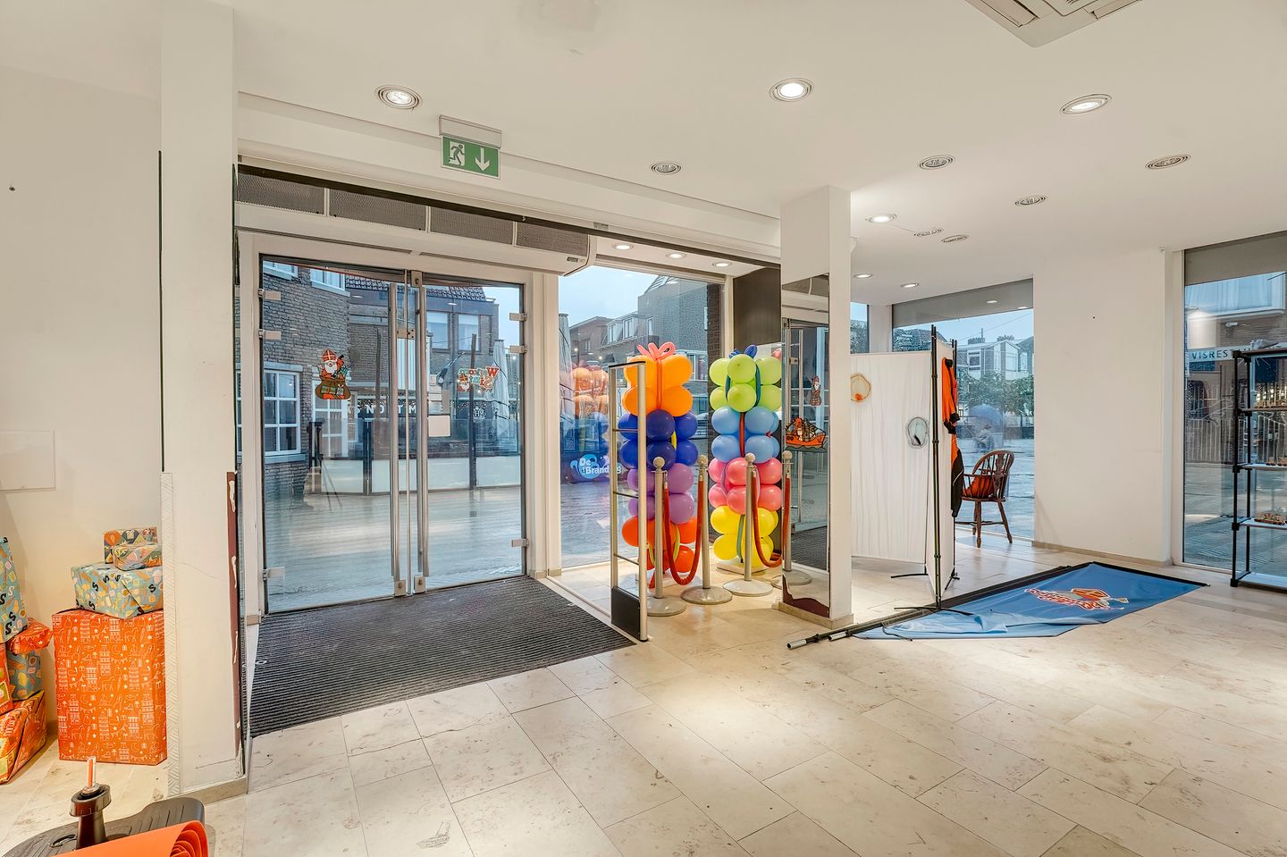 View photo 4 of Voorstraat 10