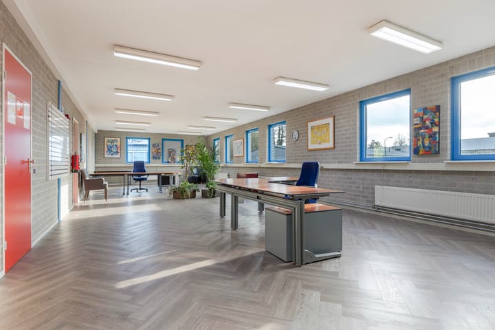 Minden 46, Apeldoorn