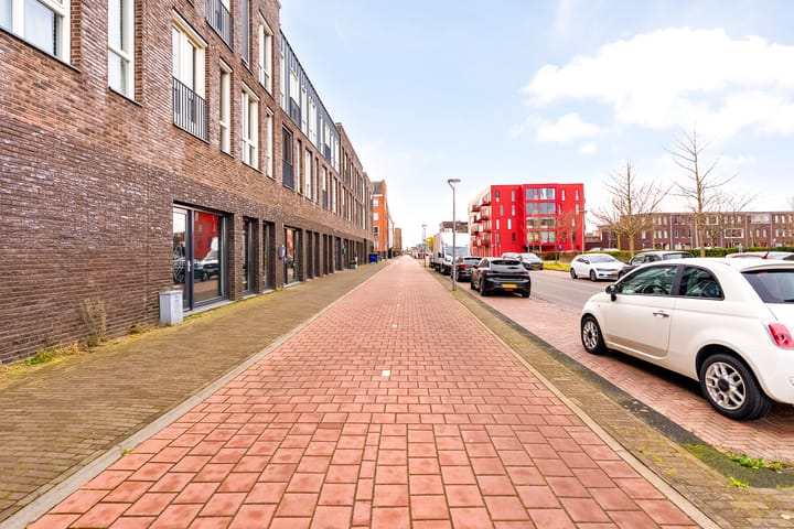 Foto 30 van Duitslandstraat 144