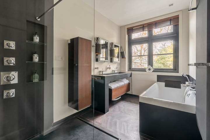 Foto 22 van Tintorettostraat 10-1