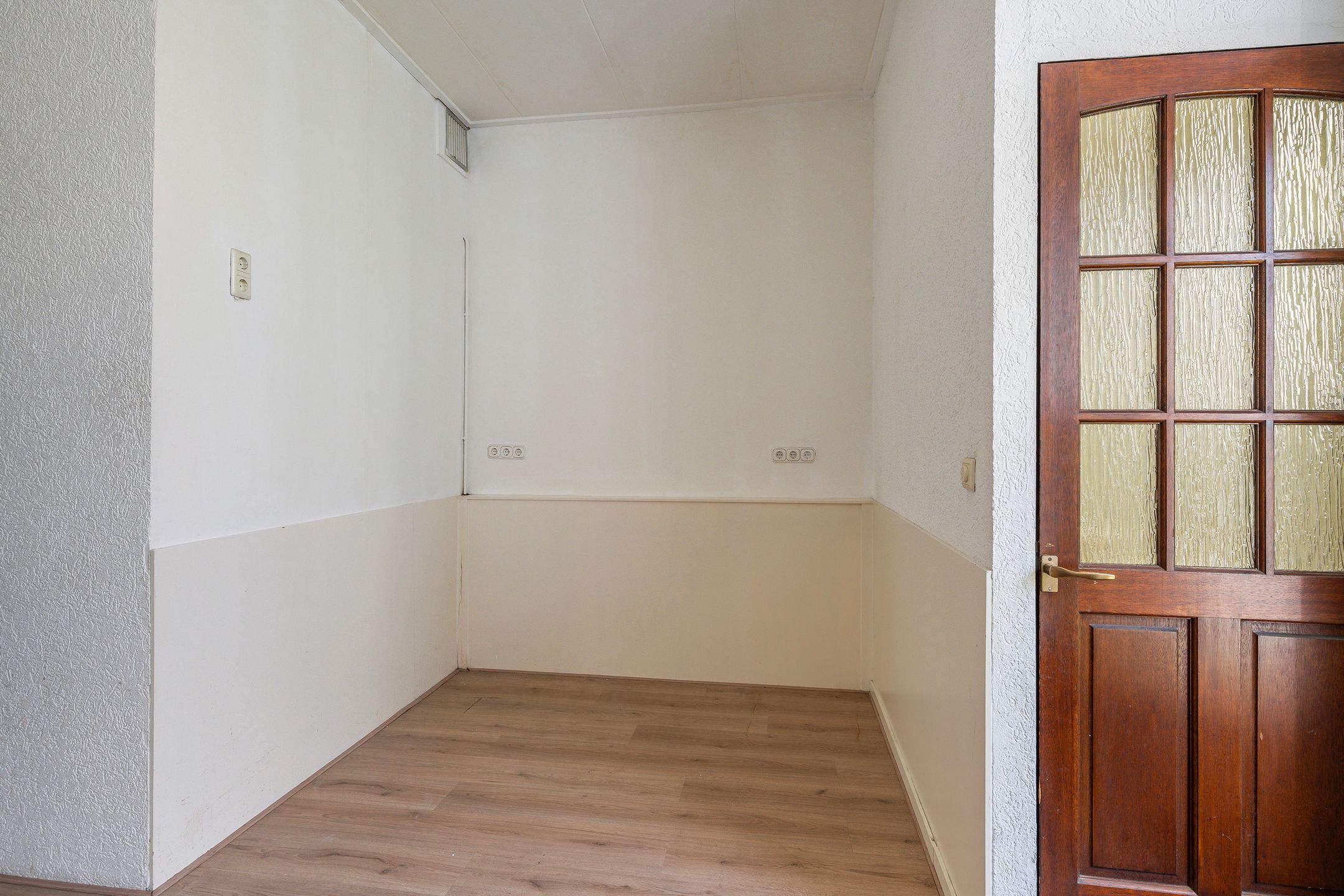 Photo 12 of Carnisselaan 23-B