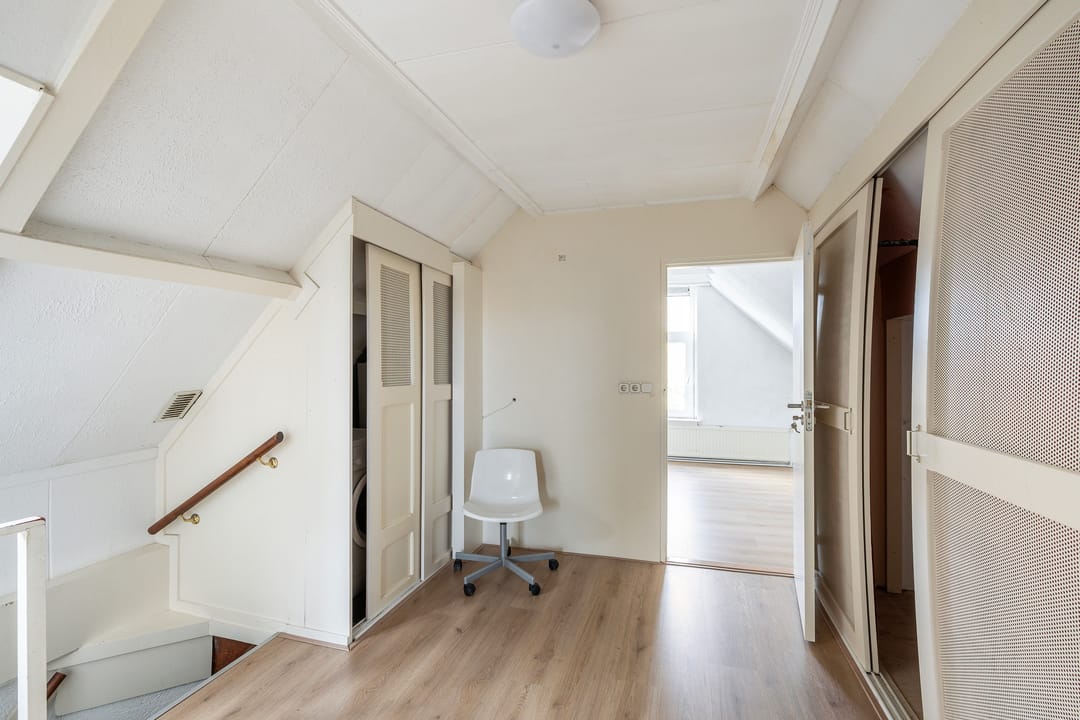 Photo 16 of Carnisselaan 23-B