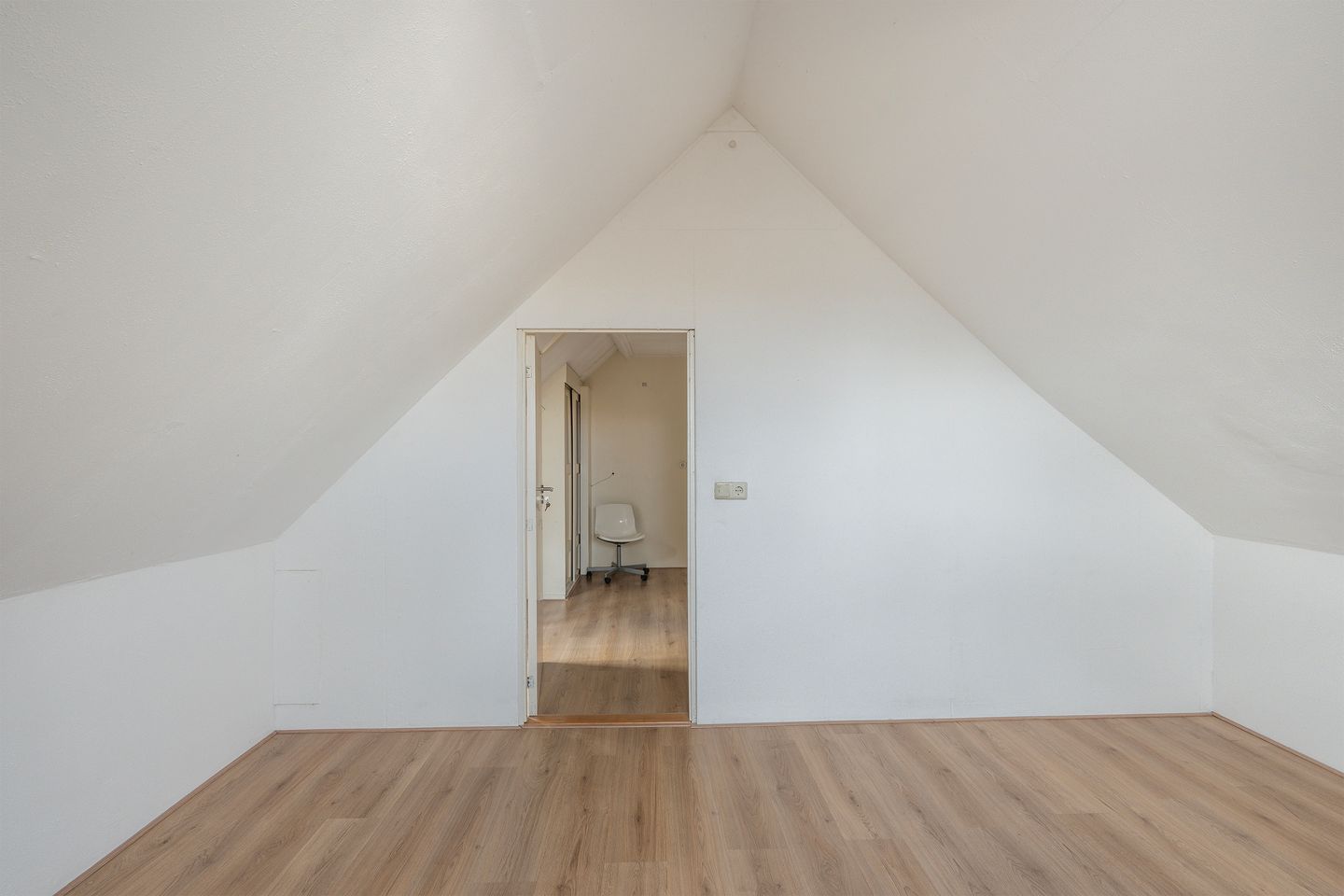 Photo 20 of Carnisselaan 23-B