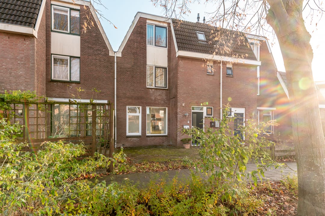 Photo 23 of Jol 10 20-A