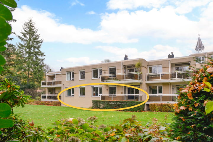 Foto 1 van Julianalaan 4-0114