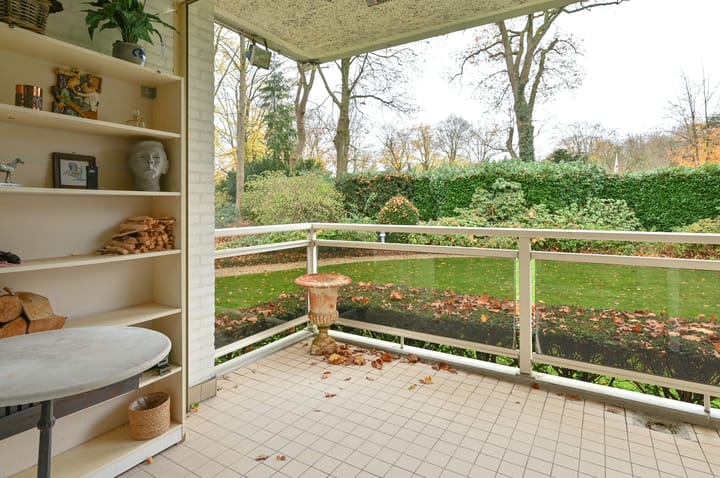 Foto 2 van Julianalaan 4-0114