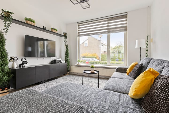 Photo 3 of Zandsteenlaan 87