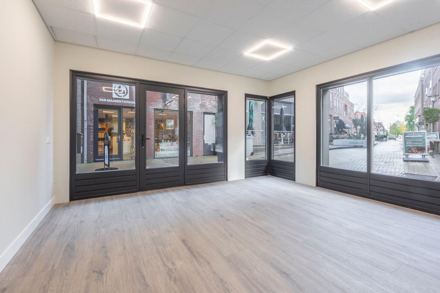 View photo 2 of Dijkje 6-10