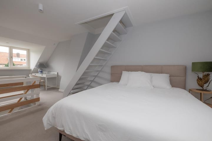 Photo 25 of Simon Stevinweg 2