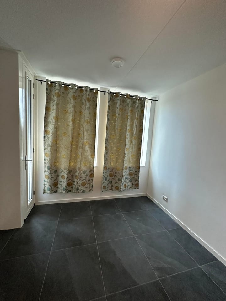 Photo 4 of van Brakelstraat 3-B