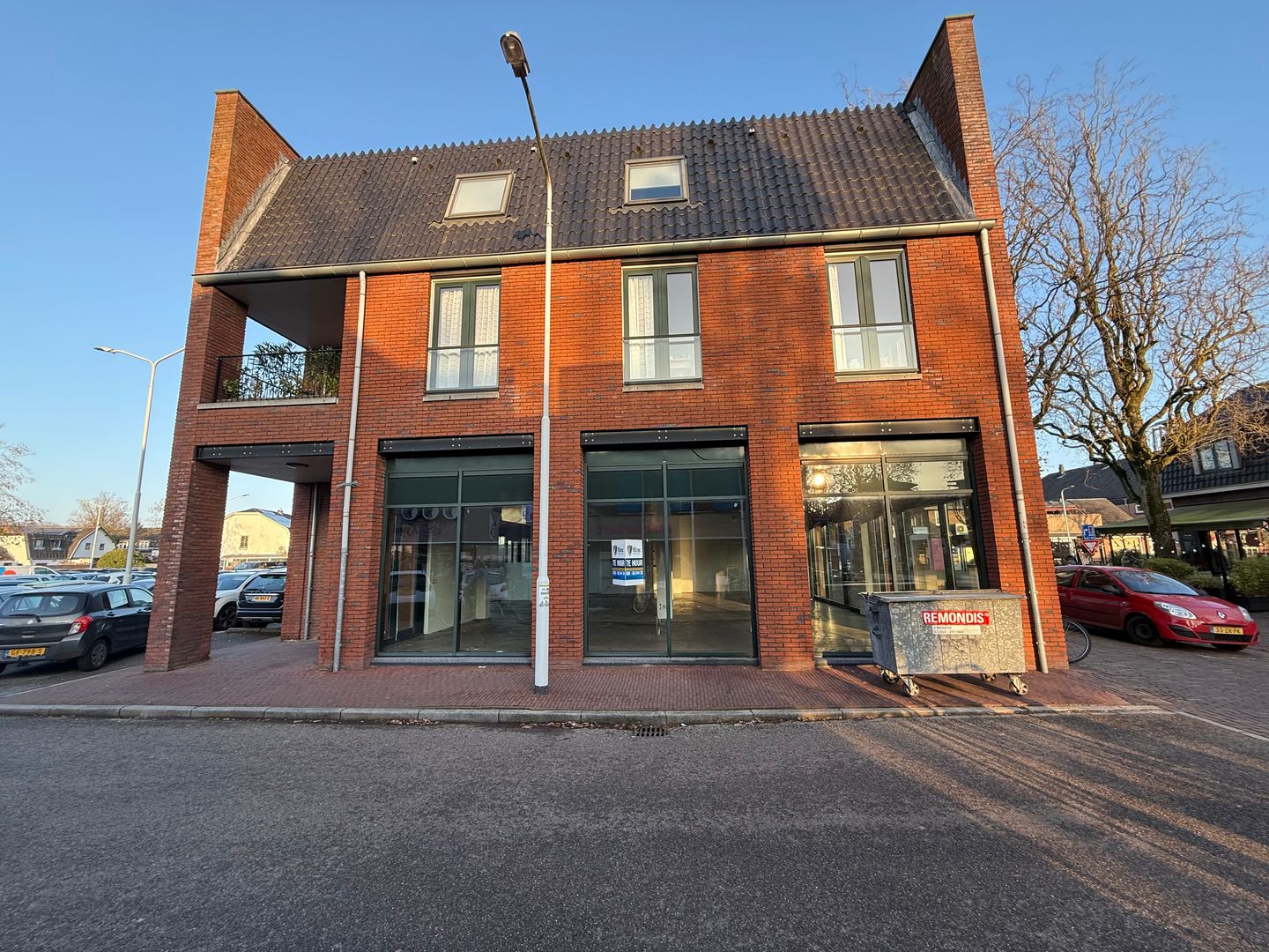 Bekijk foto 2 van Traaij 113