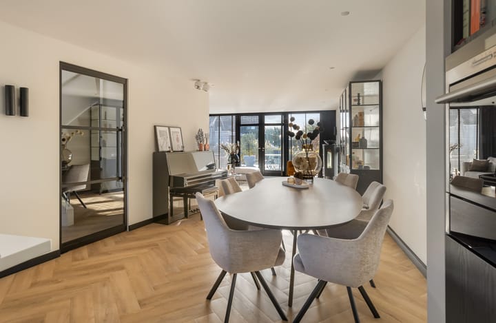 Photo 7 of Ds. Allendorpstraat 32