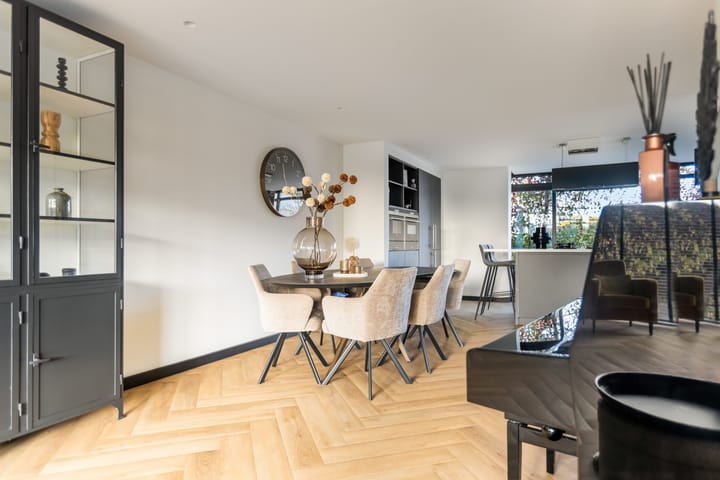 Photo 15 of Ds. Allendorpstraat 32