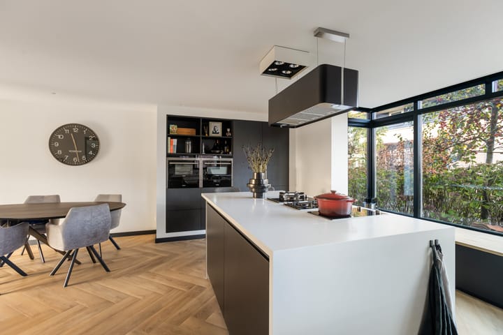 Photo 20 of Ds. Allendorpstraat 32