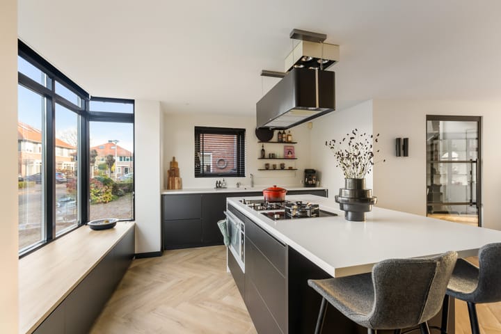 Photo 21 of Ds. Allendorpstraat 32