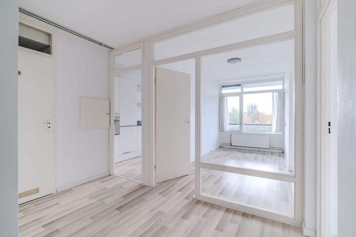 Photo 11 of Prins Johan Willem Frisolaan 357