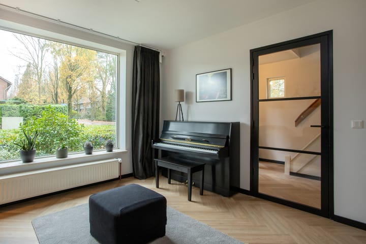 Photo 6 of Marijkestraat 36