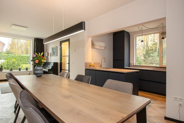 Photo 10 of Marijkestraat 36