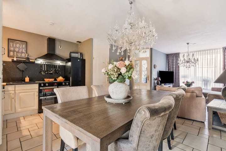 Foto 2 van Minister Van Hallstraat 8