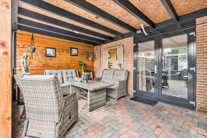 Foto 10 van Minister Van Hallstraat 8