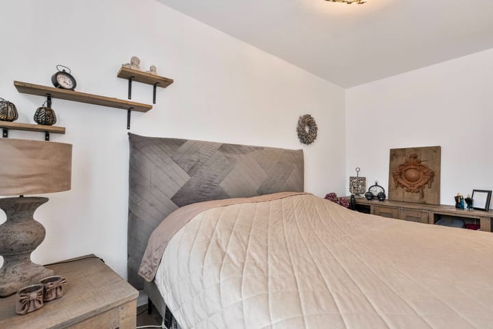 Foto 15 van Minister Van Hallstraat 8